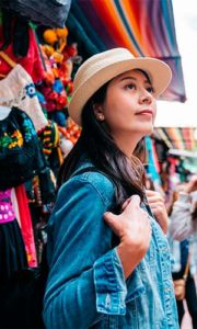 Girl in Cusco