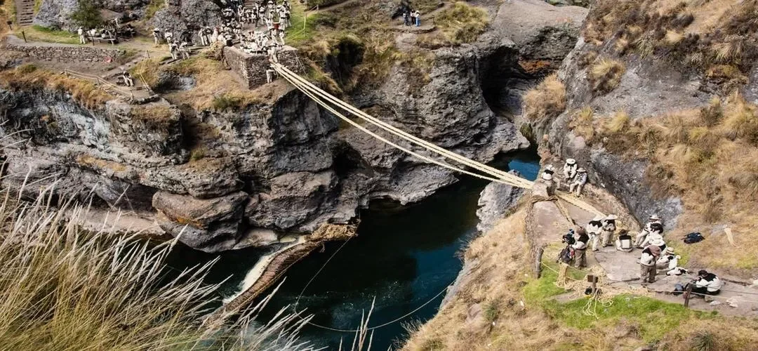 Qarañahui Cave & Qeswachaka bridge